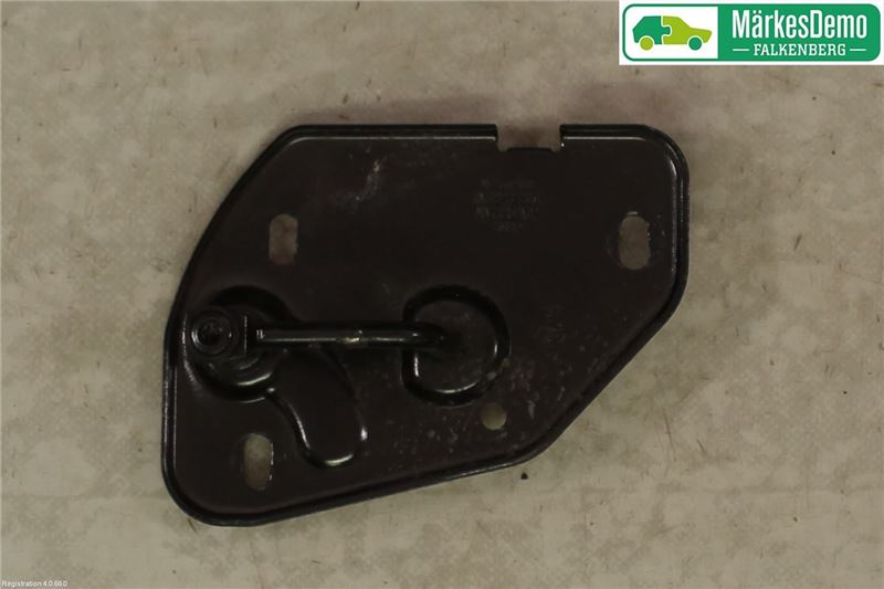 Motorkap slot AUDI Q8 (4MN)