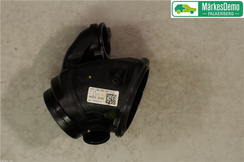 Intercooler Rohr AUDI Q8 (4MN)
