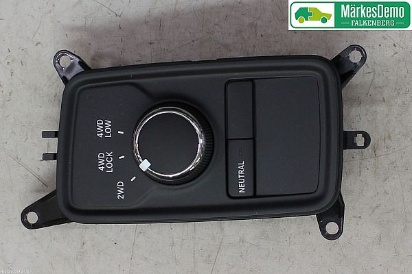 Przełączniki różne DODGE RAM 1500 Pickup (DJ, DS)
