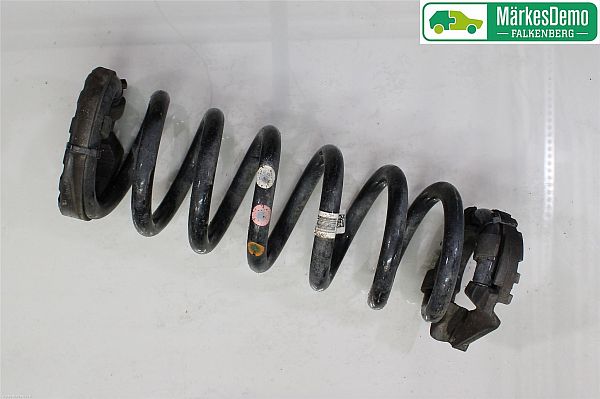 Rear spring - coil LAND ROVER DISCOVERY SPORT (L550)