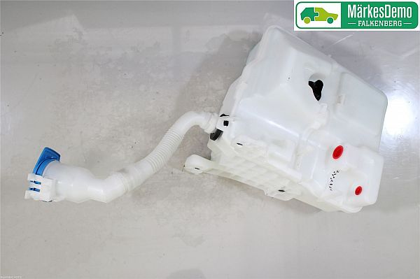 réservoir d'eau pour essuie glace AUDI A1 Sportback (GBA)