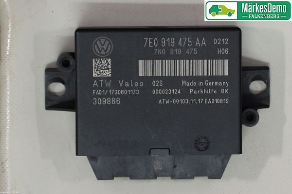 PDC-regeleenheid (Park Distance Control) VW AMAROK (2HA, 2HB, S1B, S6B, S7A, S7B)