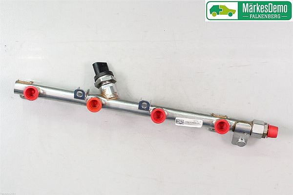 Rampe haute pression / tuyau de buse d'injection SEAT LEON ST (5F8)