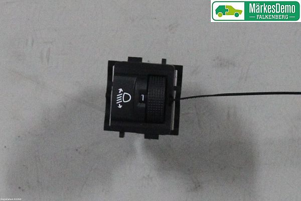 Lichtschakelaar PEUGEOT 208 II (UB_, UP_, UW_, UJ_)