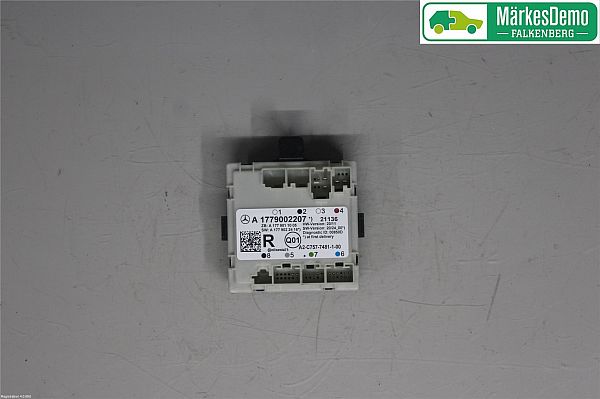 A1779002207 : Porte Controller - Autoparts24