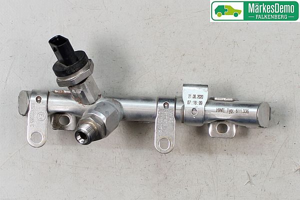 Rampe haute pression / tuyau de buse d'injection SEAT IBIZA Mk V (KJ1)