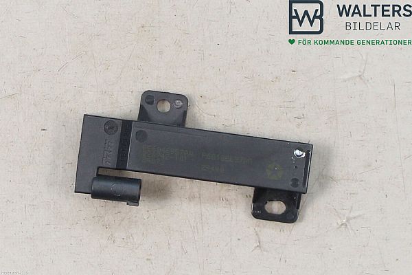 Anteny RAM 1500 Standard Cab Pickup (DS)