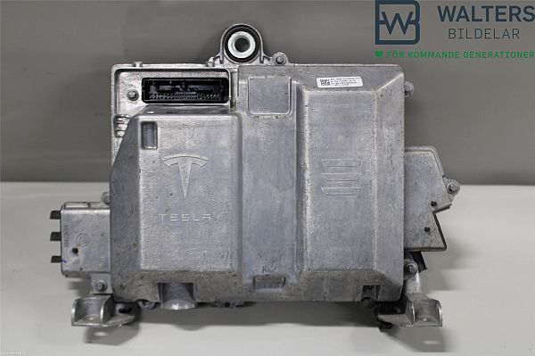 Moduł sterowania - różne TESLA MODEL 3 (5YJ3)