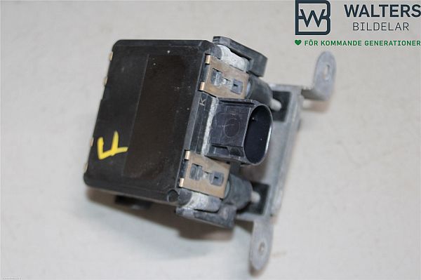 Sensor - adaptiv fartpilot TESLA MODEL S (5YJS)
