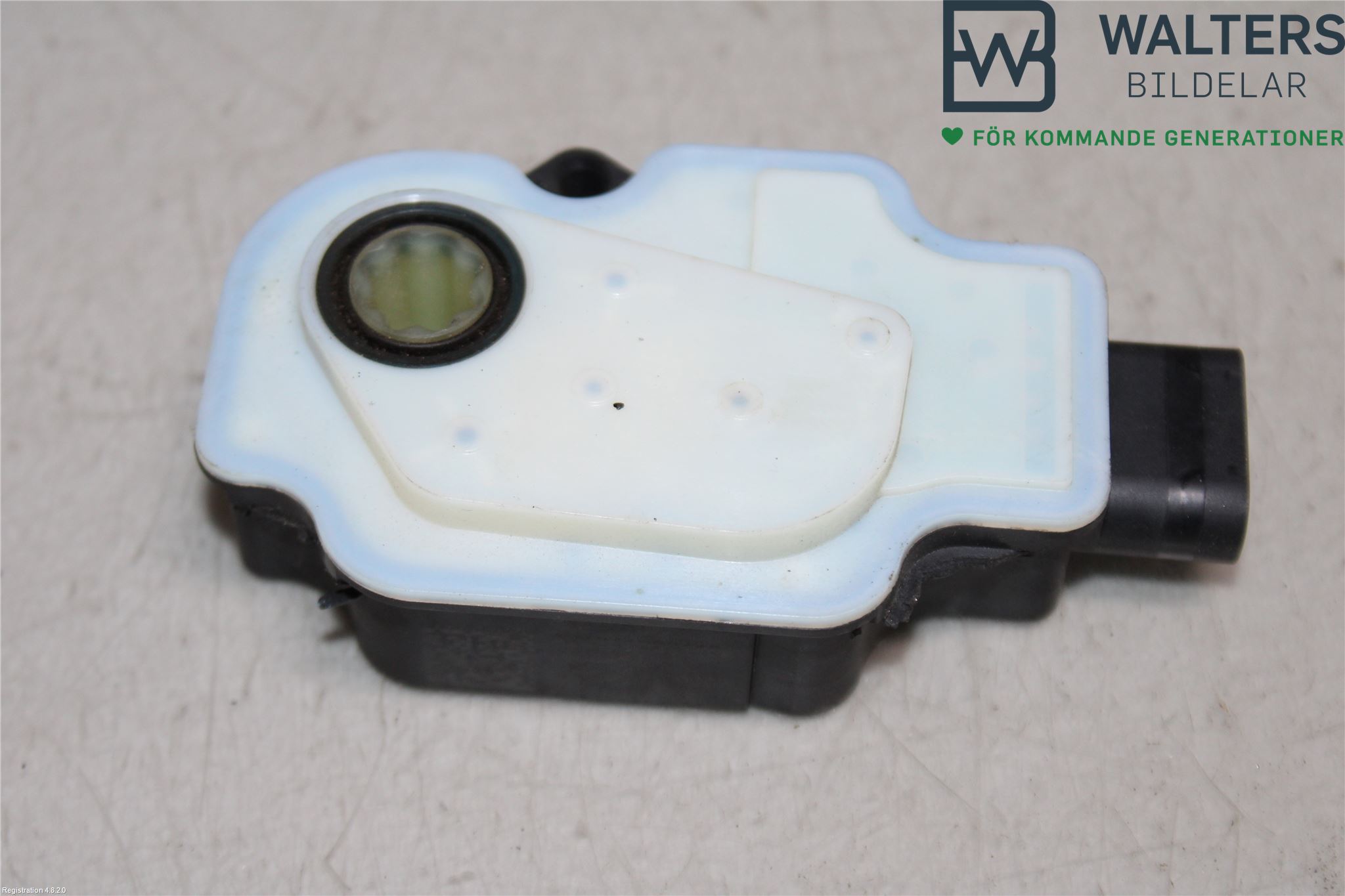 Ciepło – regulator TESLA MODEL S (5YJS)