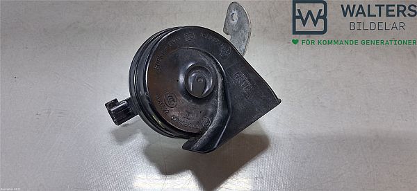 Horn VOLVO V40 Hatchback (525, 526)