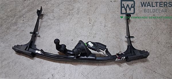 4K0-800-491-H : Anhängerkupplung - Autoparts24