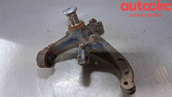 5WA-505-436-F: Spindle - rear, Spindle - front, Rear axle assembly