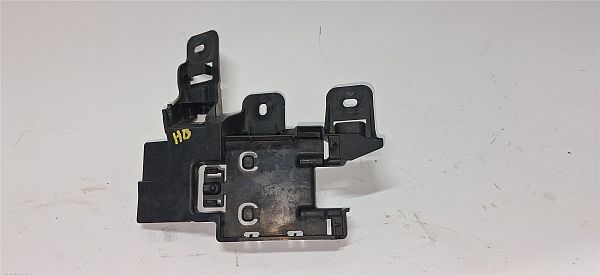 Blind spot radar bracket