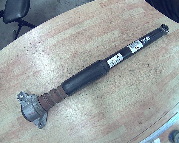 Rear shock absorber