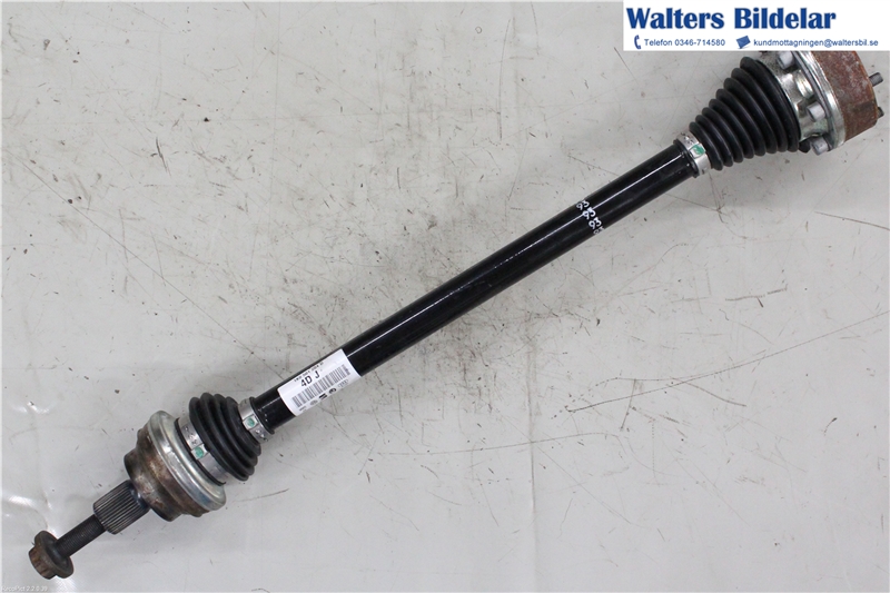 Aandrijfas / Steekas rechts-achter VW TIGUAN (5N_)