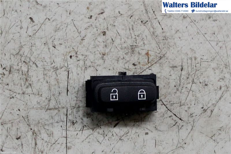 Central locking switch button