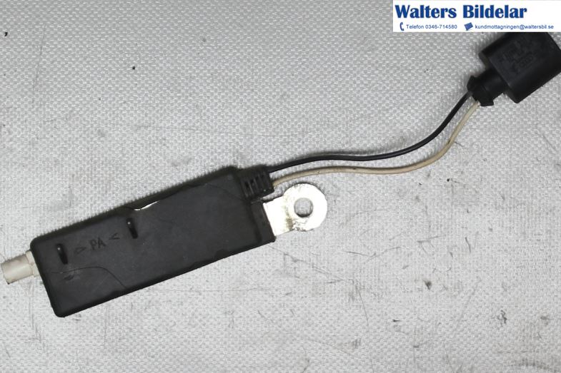 Wzmacniacz antenowy AUDI Q7 (4LB)