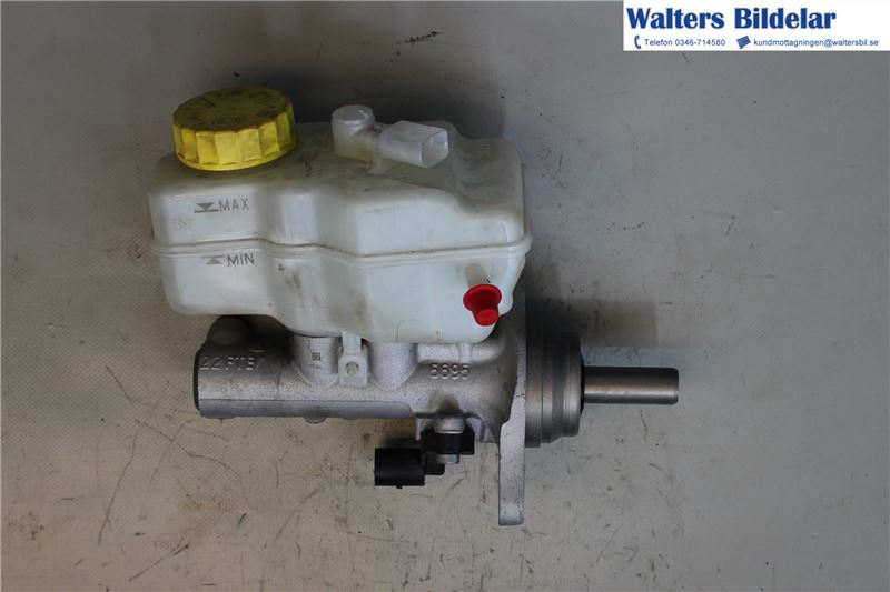 6R0-611-301-A : Bremsevæskebeholder og Bremse hovedcylinder - Autoparts24