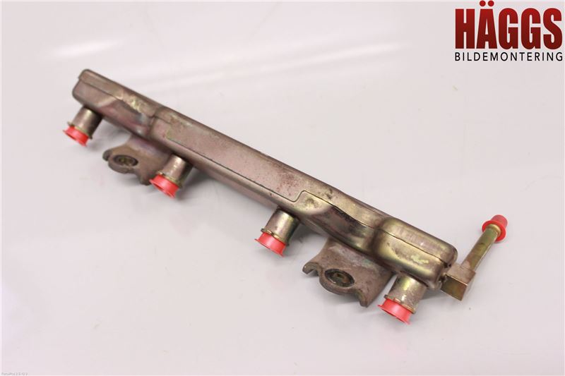 High-pressure rail / injection nozzle pipe NISSAN NOTE (E11, NE11)