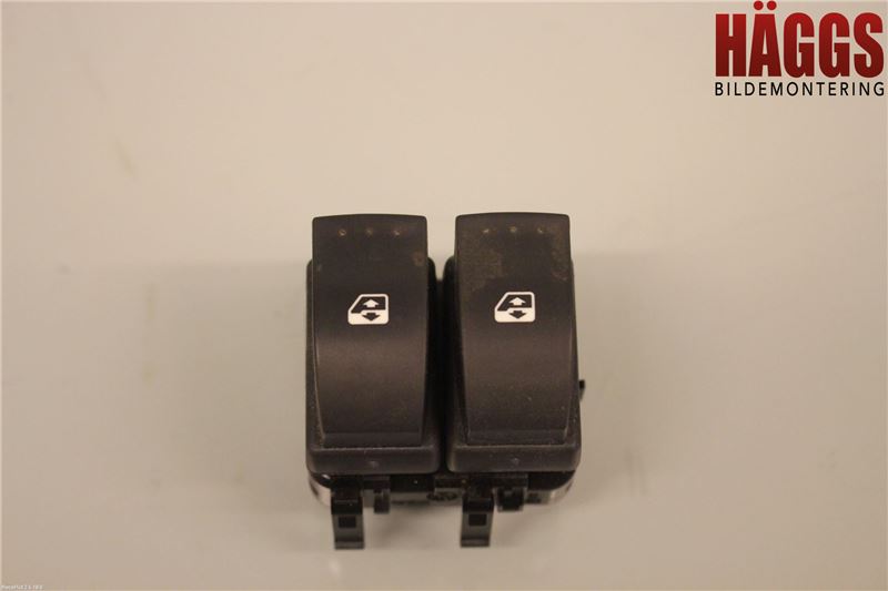 Bouton Vitres electriques NISSAN NV400 Box (X62, X62B)