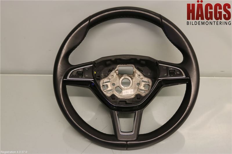 Steering wheel - airbag type (airbag not included) SKODA YETI (5L)