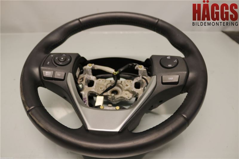 Rat (airbag medfølger ikke) TOYOTA AURIS Estate (_E18_)