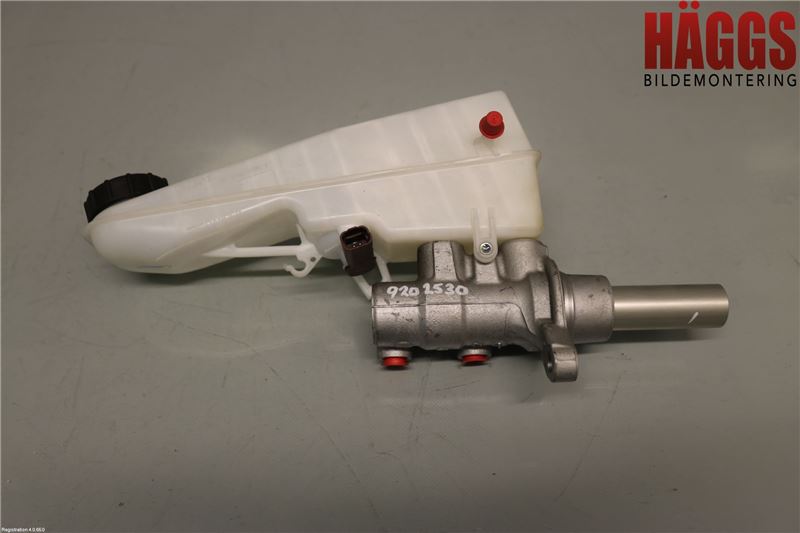 Brake - Master cylinder TOYOTA PROACE Box (MDZ_)