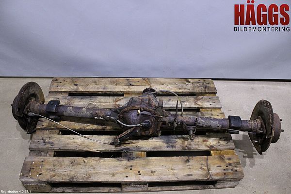 Rear axle assembly - complete VOLVO 760 (704, 764)