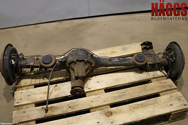 Rear axle assembly - complete SUZUKI JIMNY Closed Off-Road Vehicle (SN)