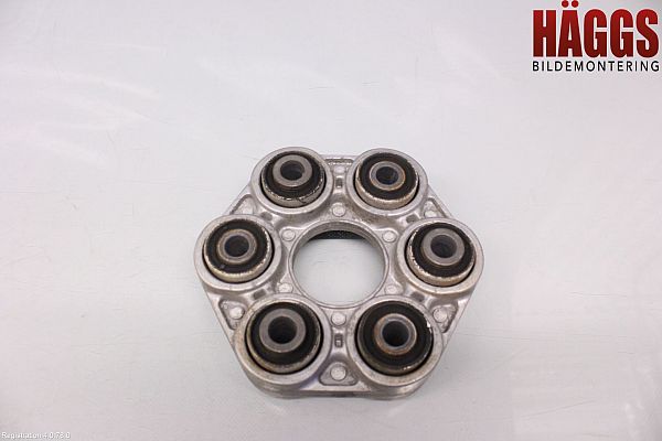 Rear prop shaft donut coupling