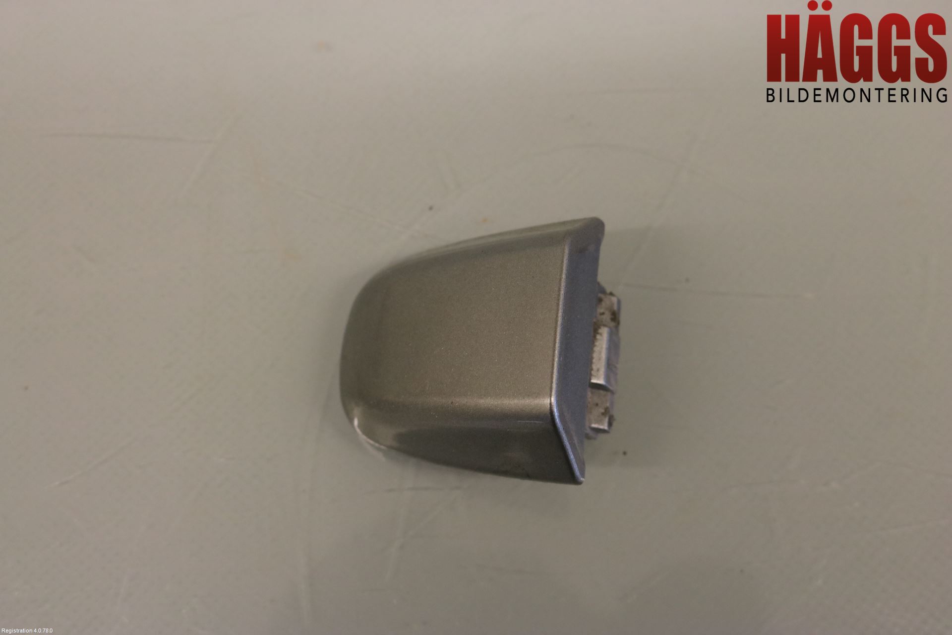 Handle - exterior TOYOTA AURIS (_E18_)
