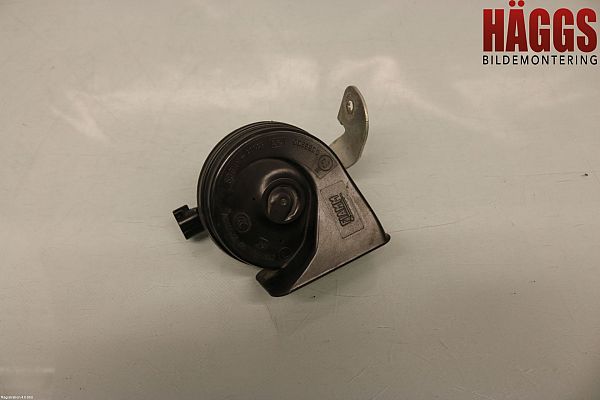 Horn VOLVO V40 Hatchback (525, 526)