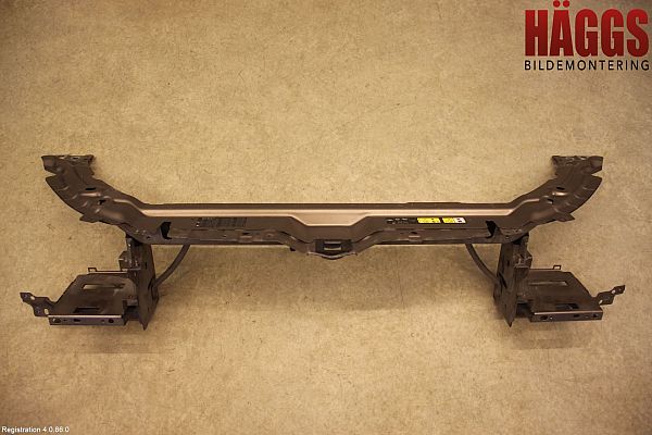 Bumper strengthener LAND ROVER DISCOVERY SPORT (L550)