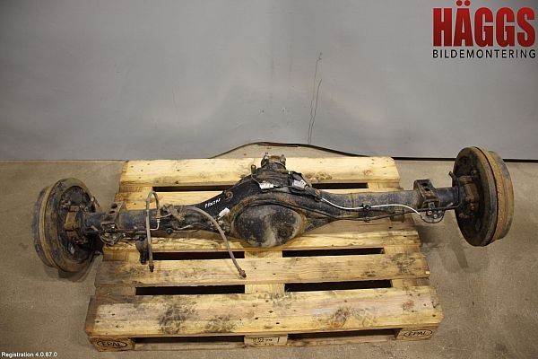 Rear axle assembly - complete TOYOTA HILUX VIII Pickup (_N1_)
