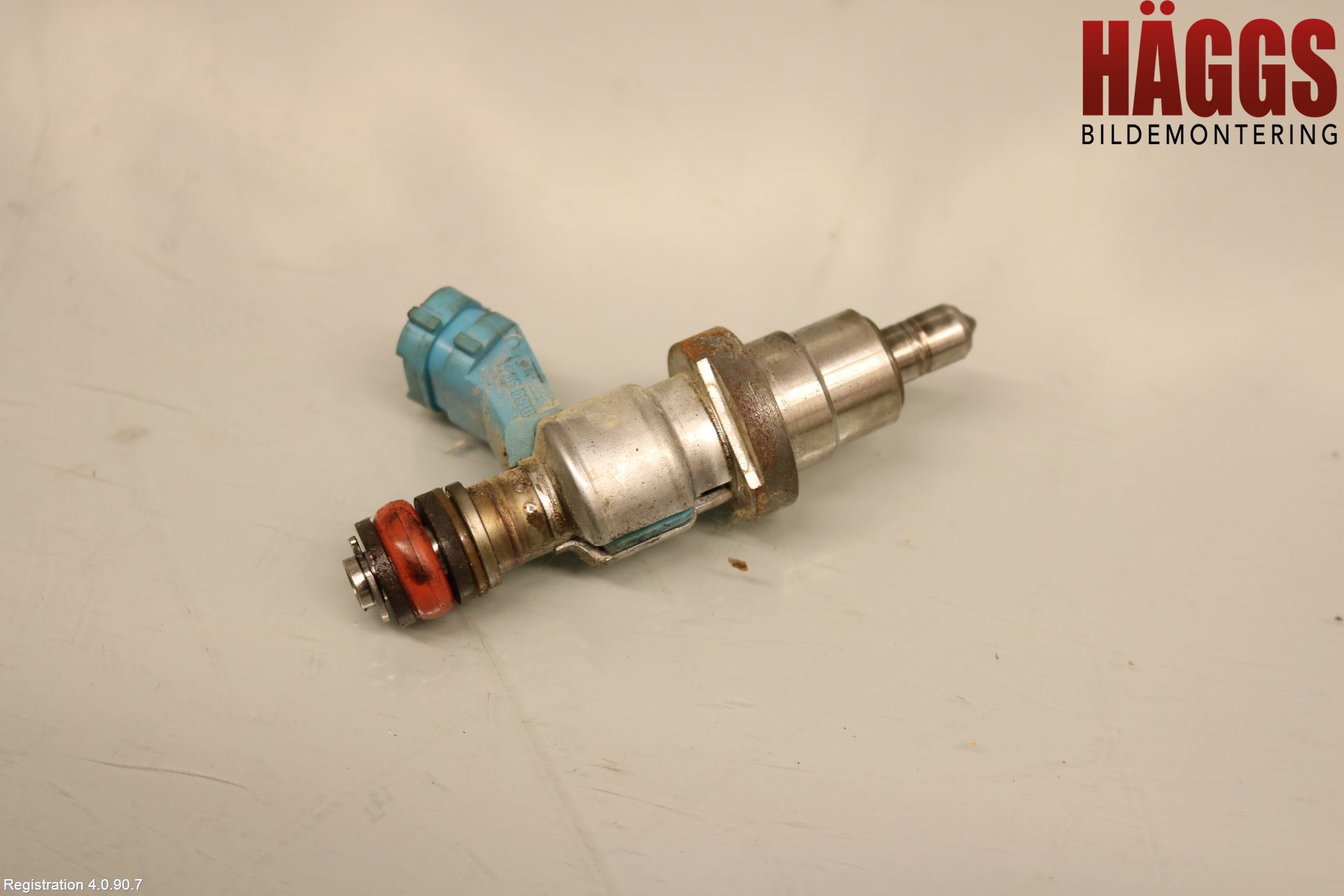 Toyota HILUX VIII Pickup (_N1_) Nozzle 2371011010, 2370711010