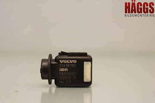Radiator - sensor/termostat VOLVO XC70 II (136)