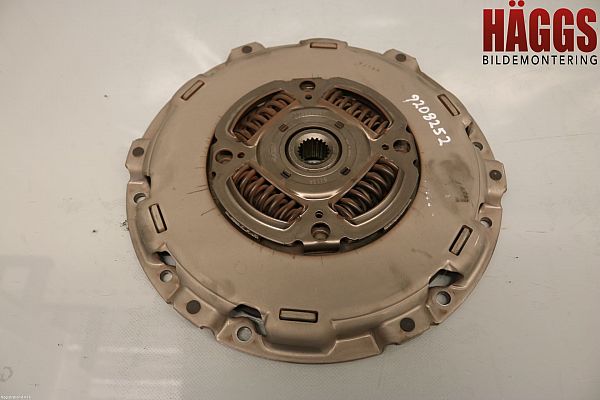 Kupplungsscheibe MITSUBISHI OUTLANDER III (GG_W, GF_W, ZJ, ZL, ZK)