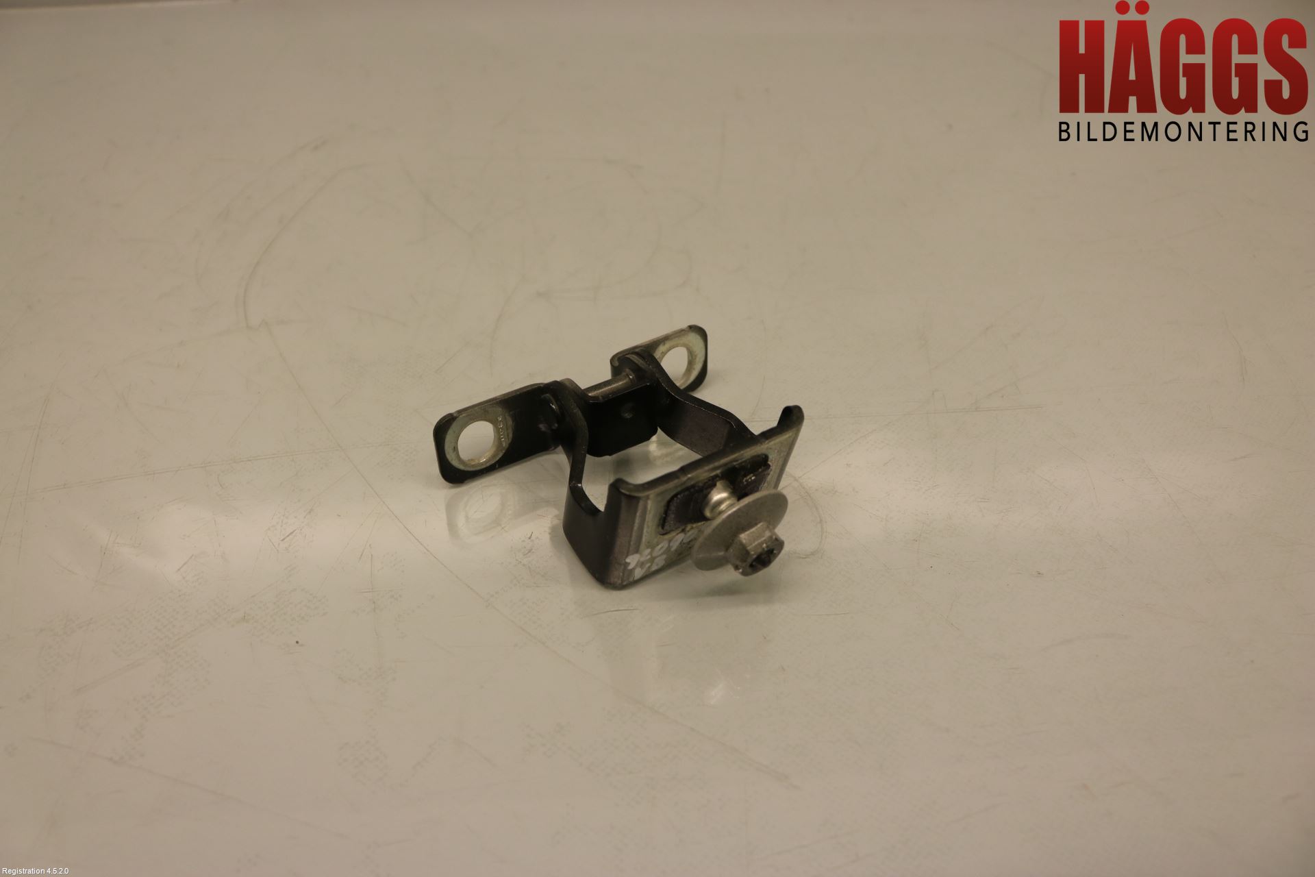 Zawiasy - klapa bagażnika OPEL MOKKA