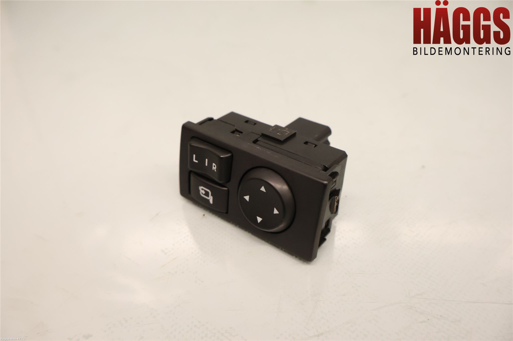 ほしです 8-97406182-0 5SPEED BLACK LEATHER GEAR SHIFT KNOB FOR ISUZU