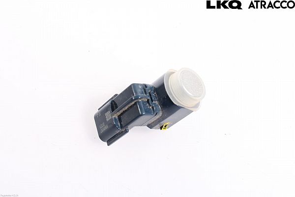 Mitsubishi ECLIPSE CROSS (GK_) Parking sensor front 8651A491