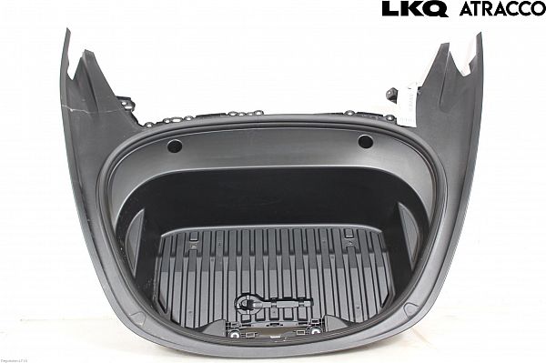 Front trunk storage compartment