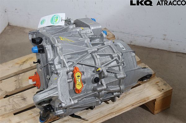 Motor - elektrisk - foran TESLA MODEL Y (5YJY)