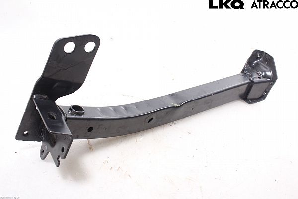 Front subframe PEUGEOT 2008 II (UD_, US_, UY_, UJ_, UR_, UC_)