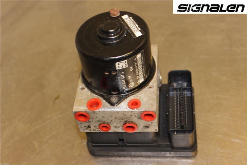 1K0614517J : ABS Pumpe - Autoparts24