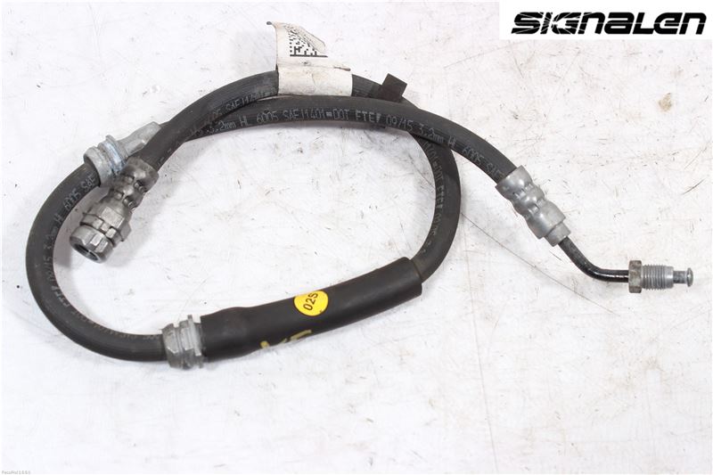 Przewody hamulcowe tylne AUDI A4 Avant (8W5, 8WD, B9)