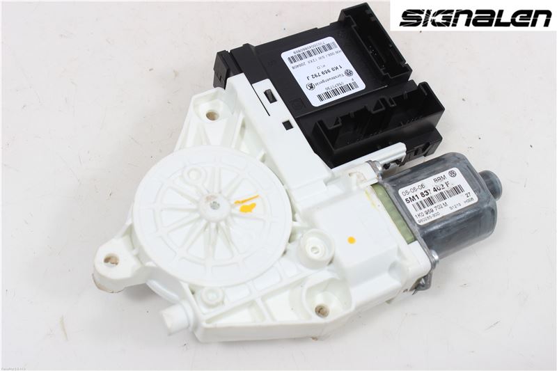 5M1837402F : Fensterhebermotor - Autoparts24