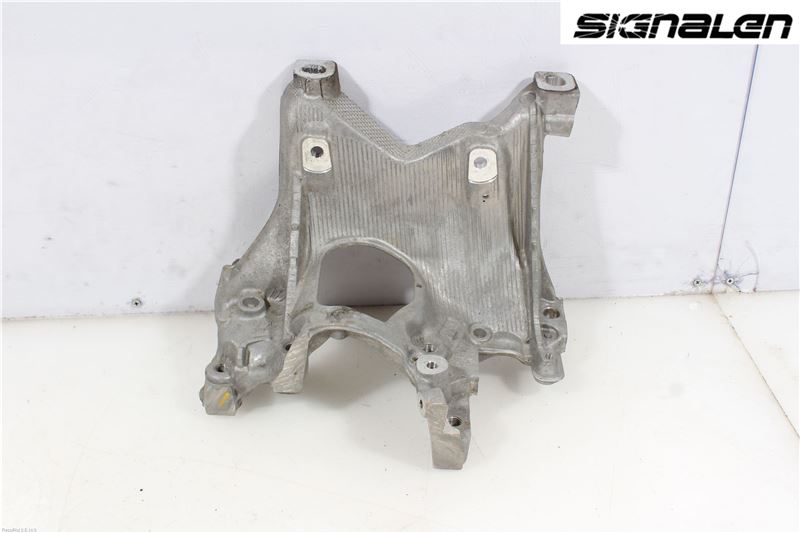 Traverse Moteur avant AUDI A4 Allroad (8WH, 8WJ, B9)