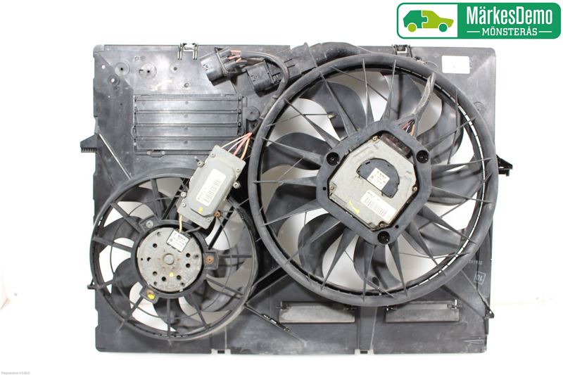 7L0121207D : Kühlerzage und Kühlergebläse elektrisch - Autoparts24