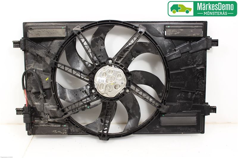 Radiator fan electrical SKODA OCTAVIA III Combi (5E5, 5E6)
